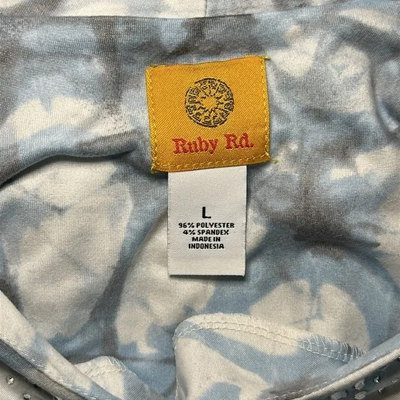 Ruby Rd. Women’s Blue and Gray Embellished Top Size Large - Picture 8 of 9